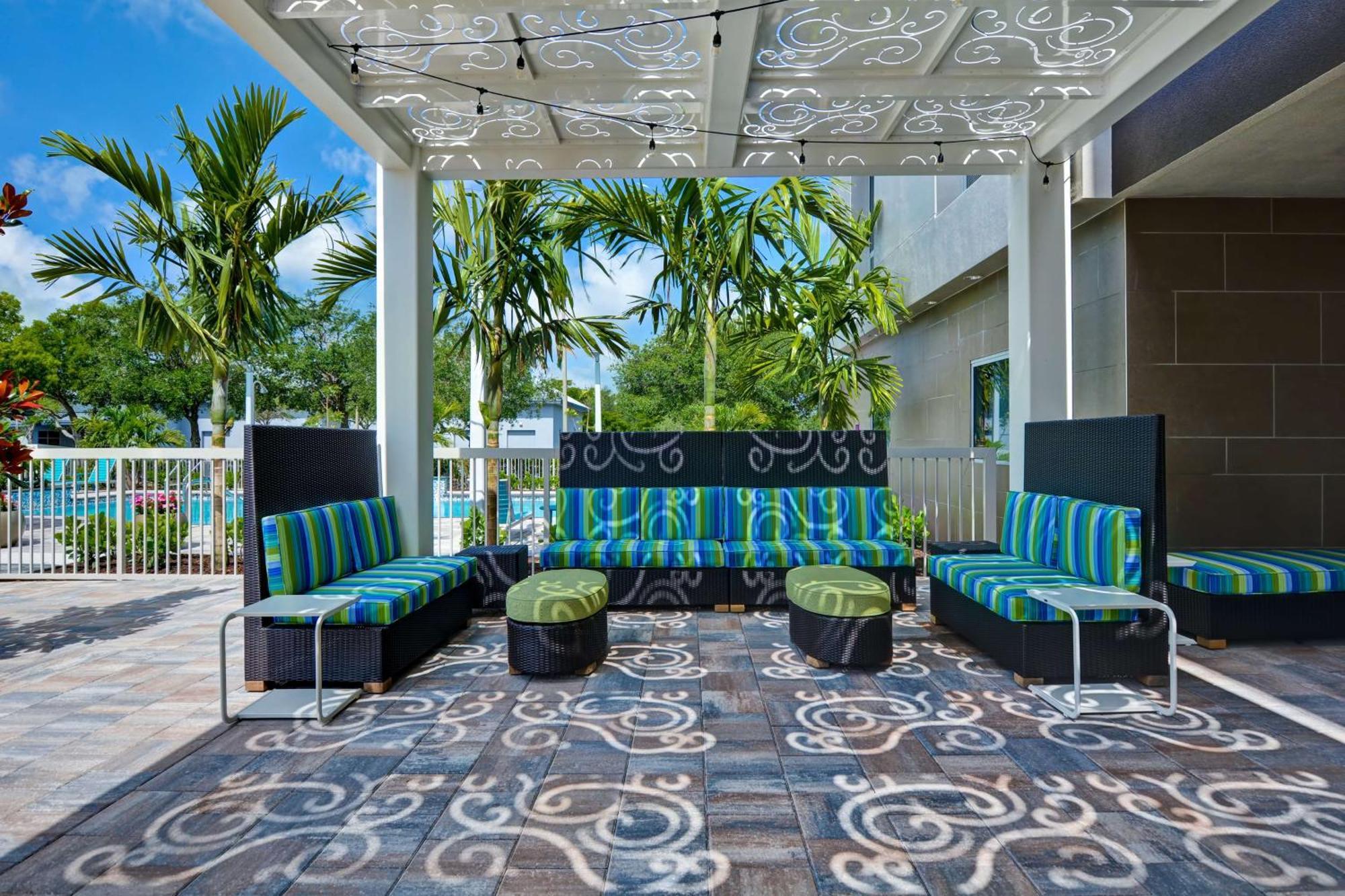 Home2 Suites By Hilton Naples I-75 Pine Ridge Road Zewnętrze zdjęcie